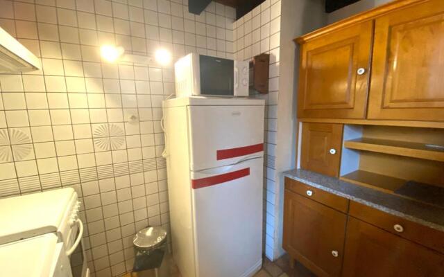 LA POMME DE PIN 1 Appartement avec terrasse