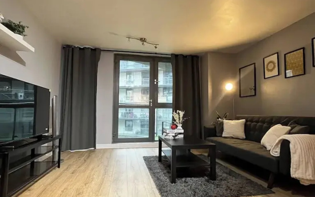 2bed Flat 5 Mins From New Street Free Parking