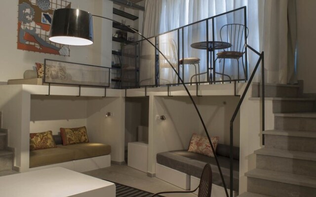 Chvictoria Loft May 13