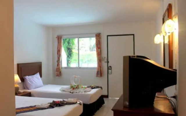 Kamala Beach Inn