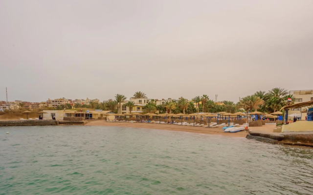 Royal Star Empire Beach Resort