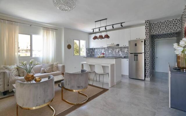 Cozy 1BR With Balcony in Santo Domingo