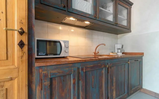 Borgo al Sole 2 by Wonderful Italy