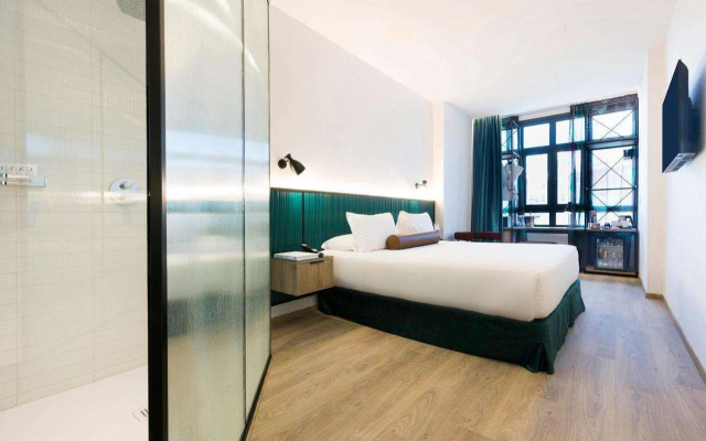 Axel Hotel Bilbao – Adults Only