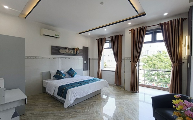 Aroma-Pool-Breakfast-Man Thai beach – Guest Rooms – Da Nang