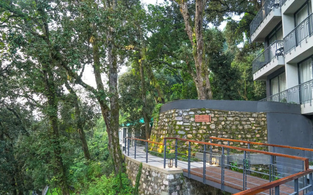 The Rosefinch Sarovar Portico