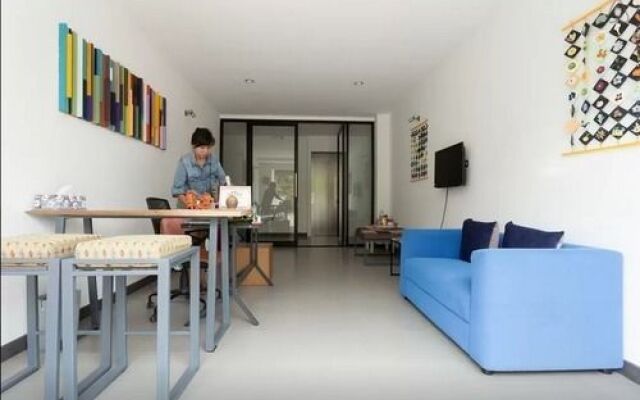 NIDA Rooms Iron Bridge Paradee