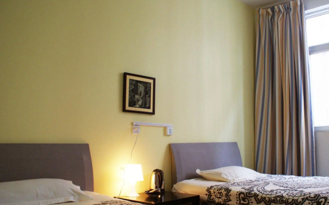 Luoyang Longmen Youth Hostel