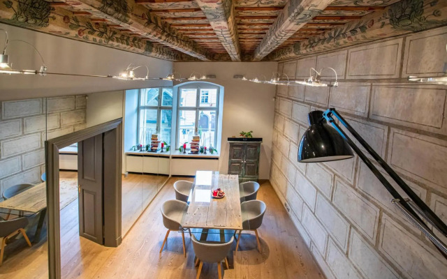 Mostecká Apartments