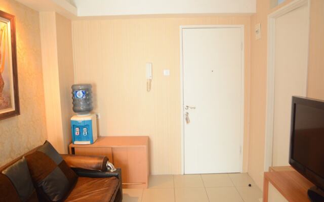 2Br Homey Green Palace Kalibata Apartment