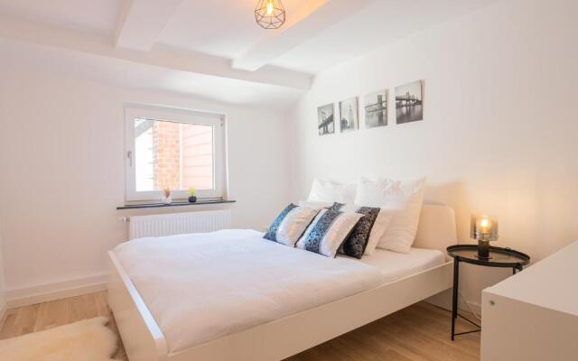 EUPHORAS - Haus mit 4 Schlafzimmern und Hinterhof
