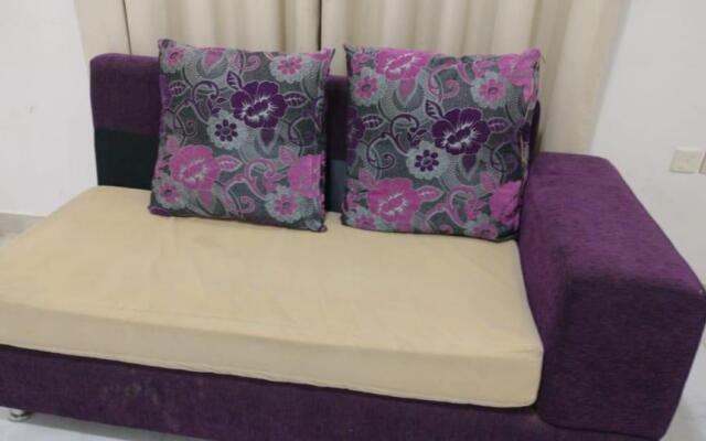 Corniche Hotel Apartments