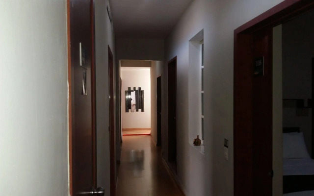 Hostal Urban Inn - Hostel