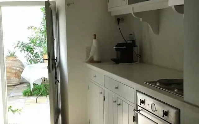 1880 Luxury Apartments