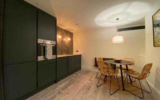 Halford House - Adults Only
