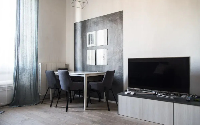 Stylish 1 Bedroom Flat in City Life District