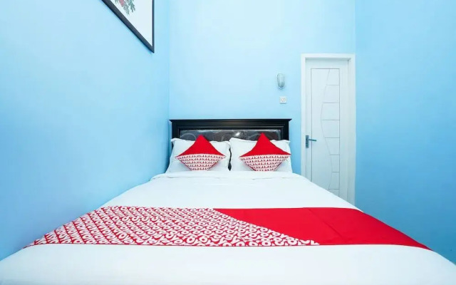 Rahayu Hotel by OYO Rooms