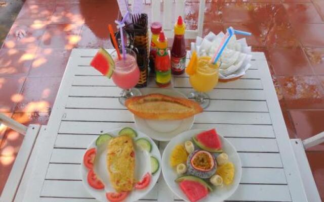 Milk Fruit Homestay