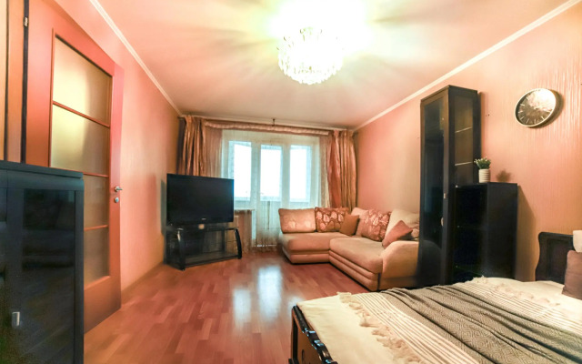 Apartments on Lunacharsky street 1