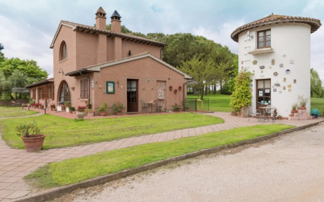 Thyme apt With Shared Pool