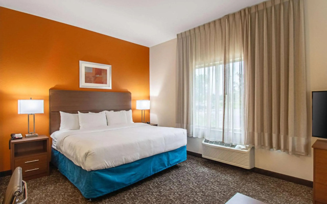 MainStay Suites Madison - Monona