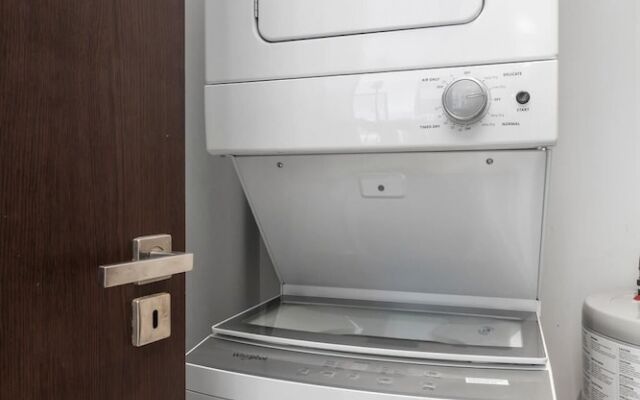Le Vent Eagle Beach 2BR 2 5BA - Amazing Amenities
