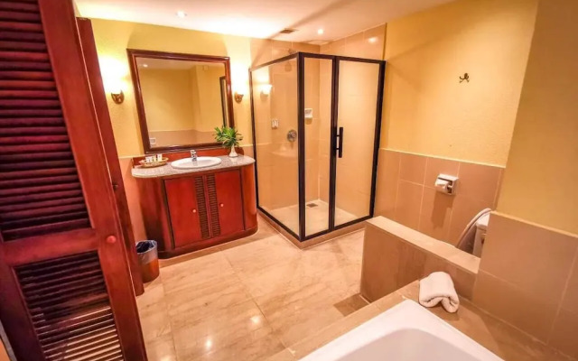 Palm Beach Resort And Spa