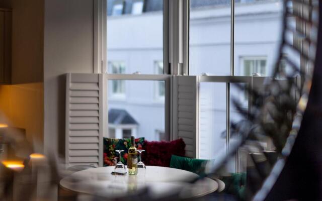 Caldey Bay Apartment - Lovely Sea Views