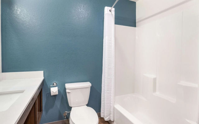 WoodSpring Suites Sulphur - Lake Charles