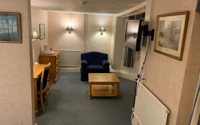 Yelf's Hotel