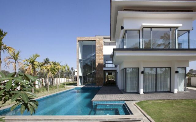 Prestige Golfshire Club