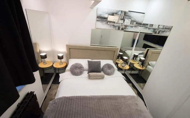 Apartman Slay