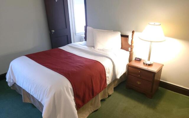 Penn Wells Historic Hotel