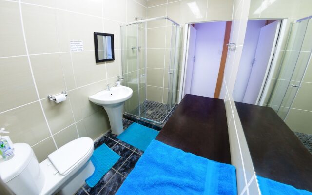 Gariep Dam SunRose Group of Guest Houses