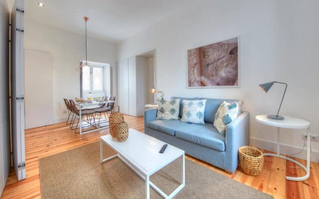 Canaan Lifestyle Apartments Lisbon Combro 77 by Get Your Stay
