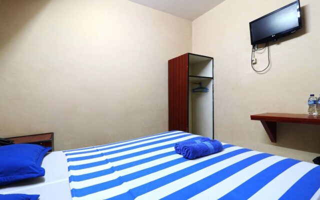 Residence Hotel Syariah by OYO Rooms