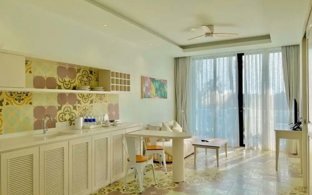 Moodhoian Riverside Resort & Spa