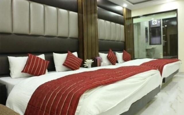 Hotel Priya Palace