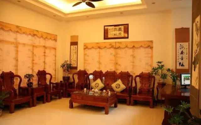 Yuehai No. 8 Yaju Keshe Hotel