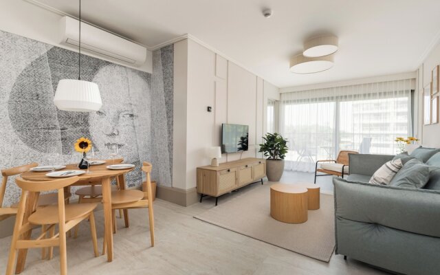 Solaris 25 m to the Beach by Renters