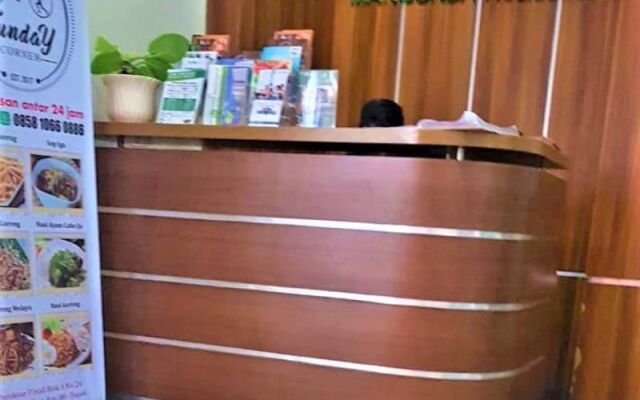 Modern Residence 3 by Hendra