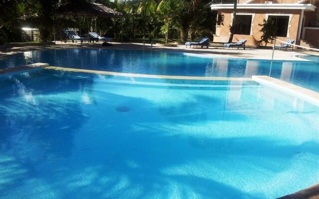 Sunny Golf Hotel