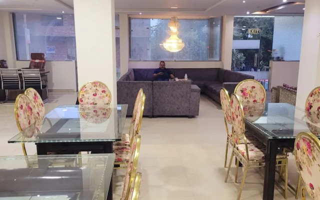 Hotel The Orchid