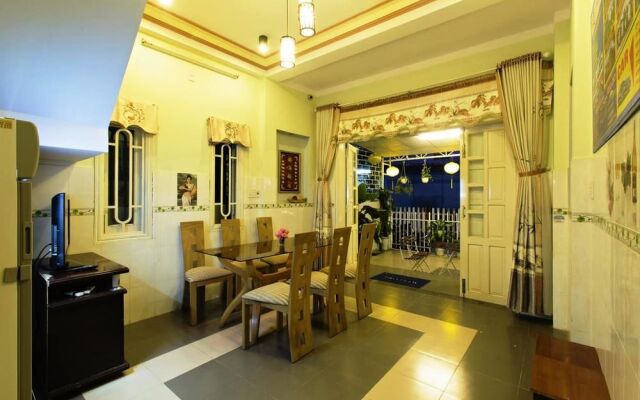 Quy Long Homestay