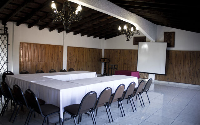 Hotel Pie de la Sierra