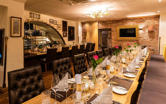 Hotel Goldener Adler, BW Signature Collection