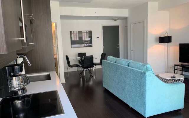 Sarkar Suites - Downtown Fashion Dist.