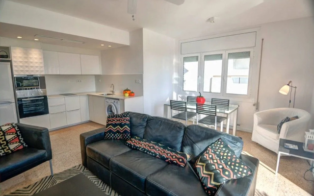 Friendly Rentals Beach View