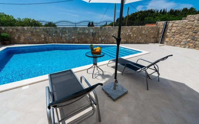 Apartments Villa Kabalero