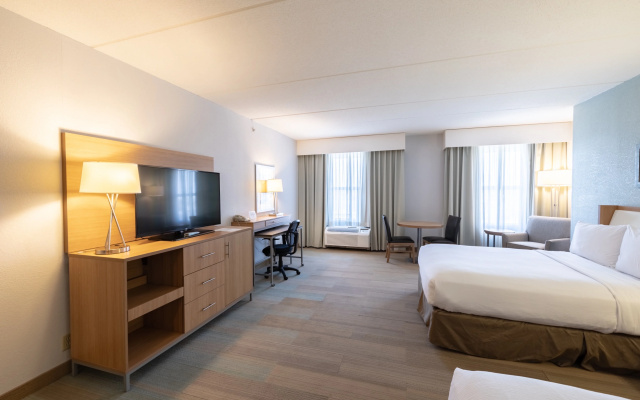 Holiday Inn Manahawkin/Long Beach Island by IHG